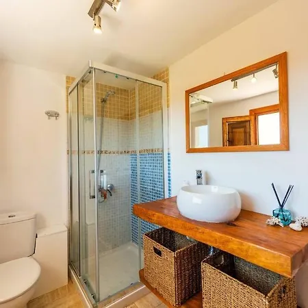 Holiday home Mares: Piscina, Jardin, Barbacoa Y Gimnasio.