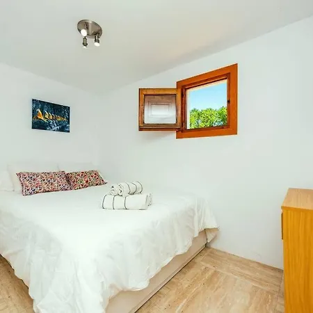 Holiday home Mares: Piscina, Jardin, Barbacoa Y Gimnasio.