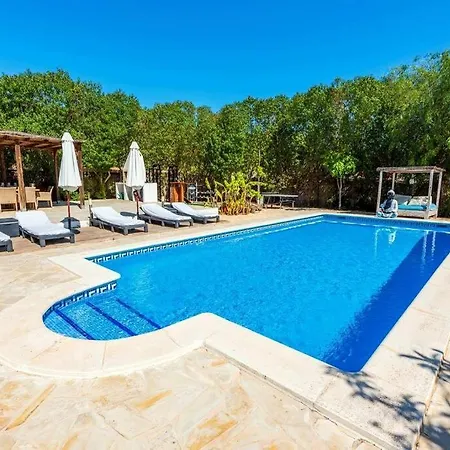 Mares: Piscina, Jardin, Barbacoa Y Gimnasio. Сasa de vacaciones Santa Eulalia del Río