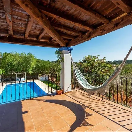 Mares: Piscina, Jardin, Barbacoa Y Gimnasio. بيت للعطل