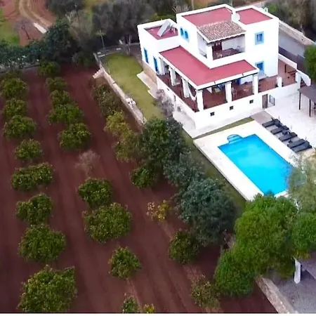 Mares: Piscina, Jardin, Barbacoa Y Gimnasio. سانتا أيُلاريا ذيس ريو
